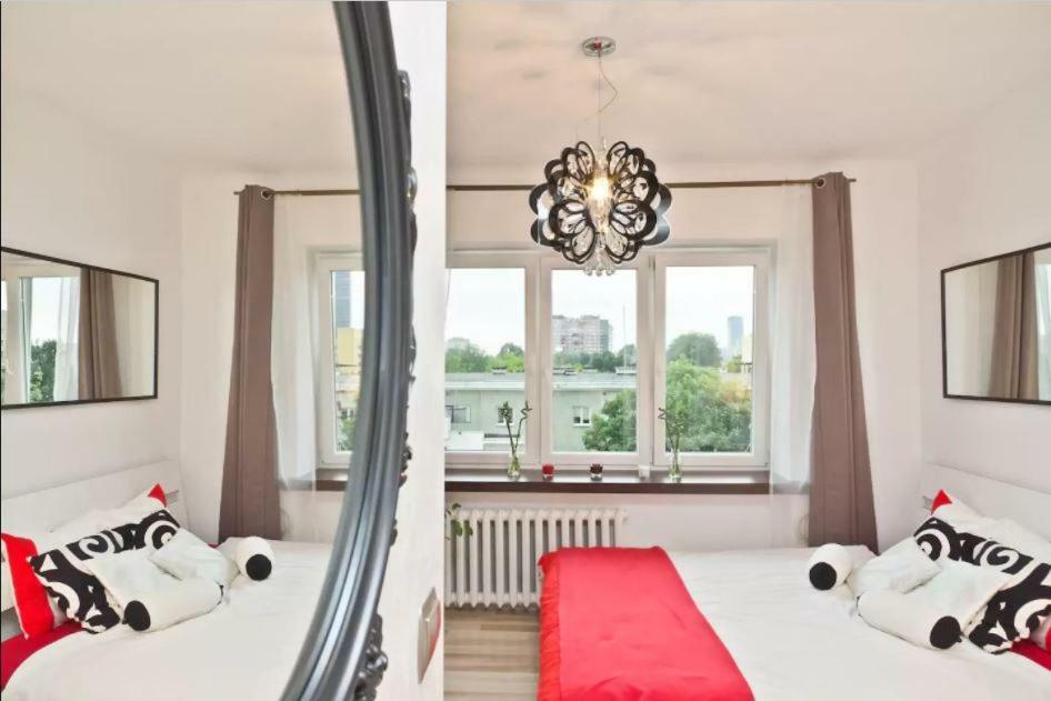 Wstapartments Mlynarska 13 Varsovia Exterior foto